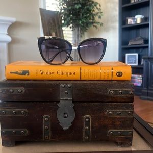 QUAY cat eye sunglasses